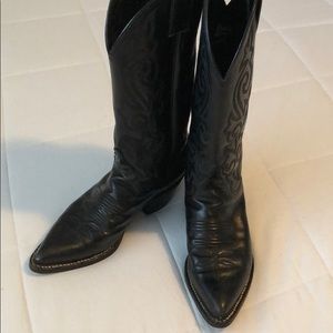 Justin Black Cowboy Boots